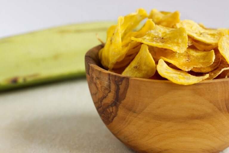 Les chips de légumes peuvent être des collations saines
