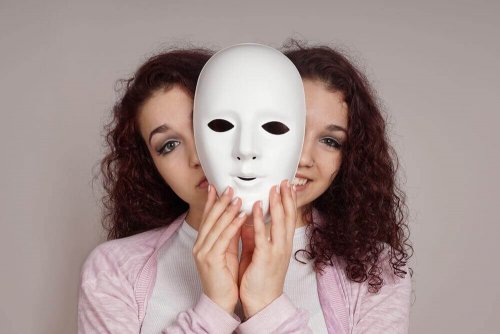 Une personne bipolaire change souvent d'humeur