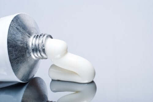 Canesten : usages et effets secondaires