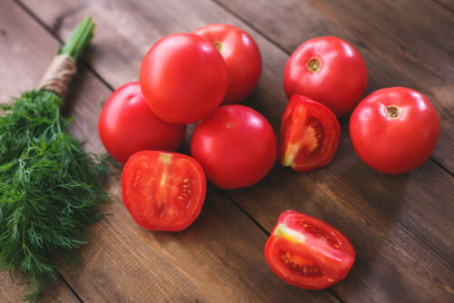 La consommation de tomates aurait un effet sur l'hypertension artérielle