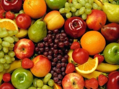 Les glucides se trouvent dans les aliments contenant des fibres