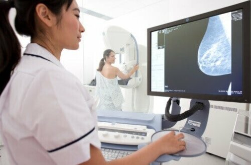Un examen radiologique pour diagnostiquer la mastalgie