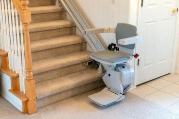 Utilité et bienfaits des chaises élévatrices pour les personnes âgées