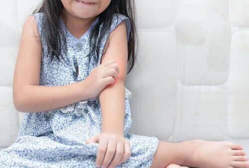 Le psoriasis chez les enfants : comment l'aborder ?