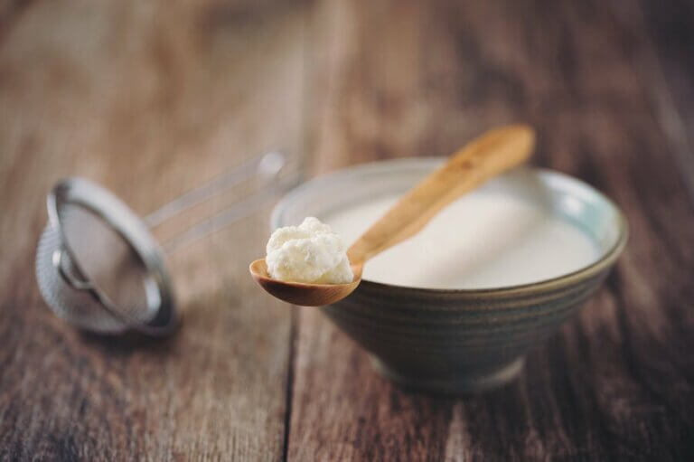 L'eau de kéfir : bienfaits, utilisation et recette