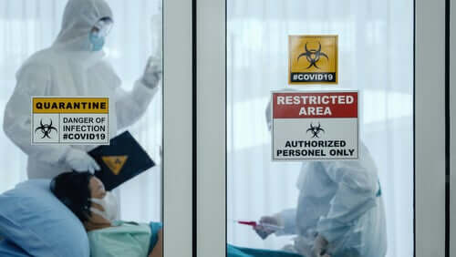 Une femme enceinte en quarantaine à cause du coronavirus