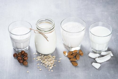Dans certains cas, les laits végétaux font partie des erreurs alimentaires que nous commettons