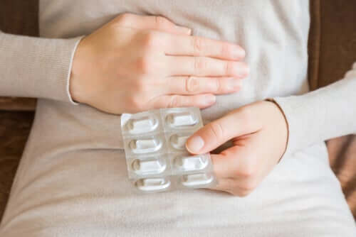 Une plaquette de médicaments