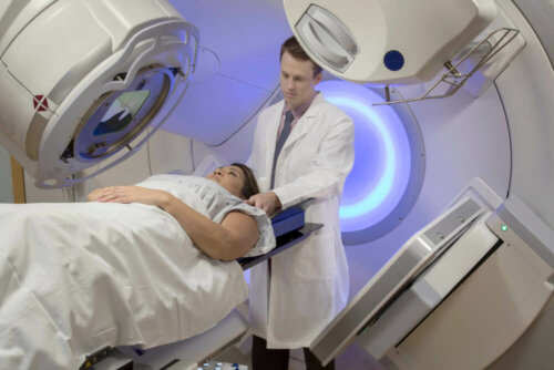 Une séance de radiothérapie dans le cadre du traitement contre le cancer