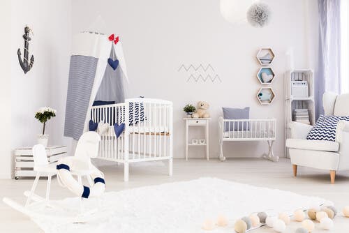 Préparer l'arrivée du bébé en installant sa chambre