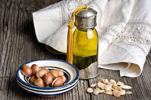 L'huile d'argan pour protéger les cheveux du soleil