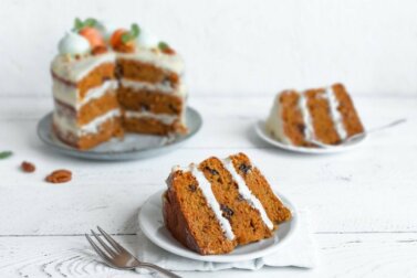 Deux façons simples de faire un carrot cake