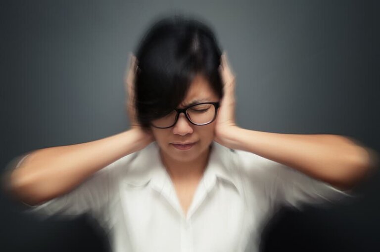 5 habitudes qui favorisent les crises de migraine