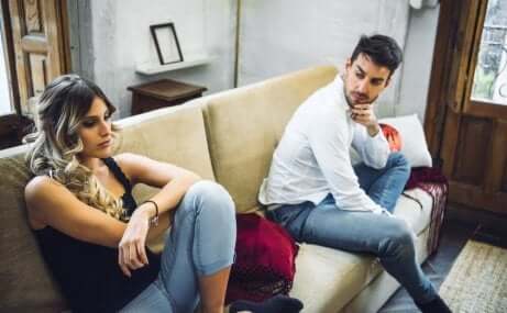 Discussion au sein d'un couple.