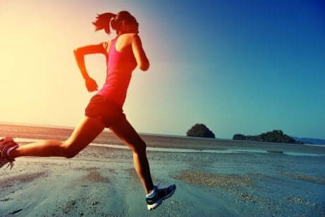 Le sport stimule la libération d'endophines et participe donc au bonheur.