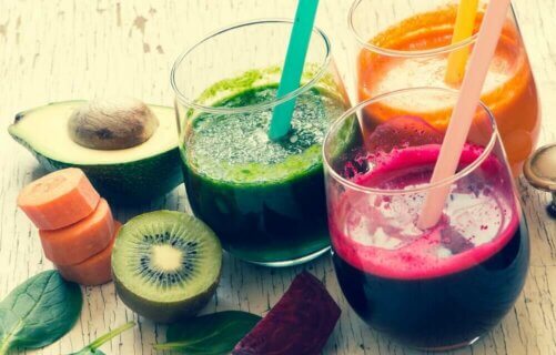 Les jus : une source de sucres simples.
