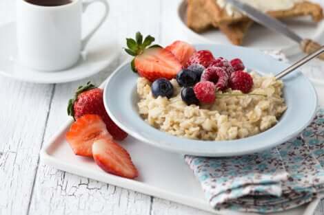 Un exemple de petit déjeuner à base de glucides.