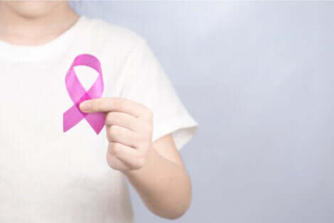 Ruban rose pour la lutte contre le cancer.
