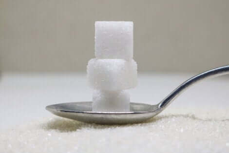 Cuillère de sucre.