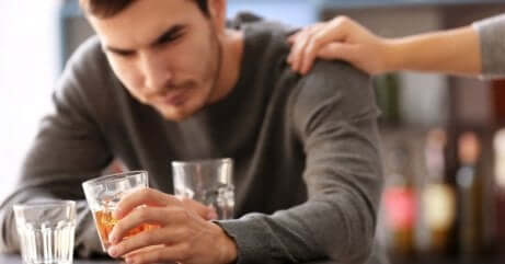 Aider une personne alcoolique.