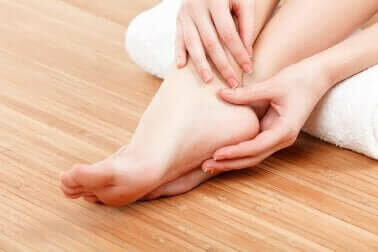 Une ampoule au pied.