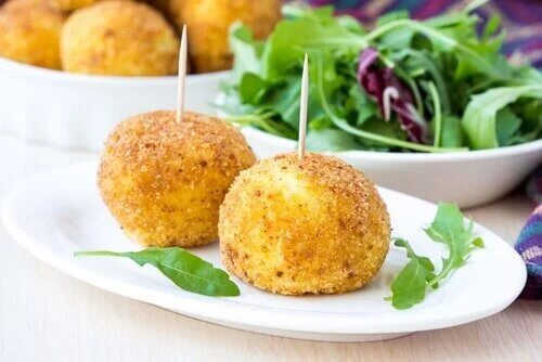 Les croquettes de thon peuvent se cuisiner de différentes façon