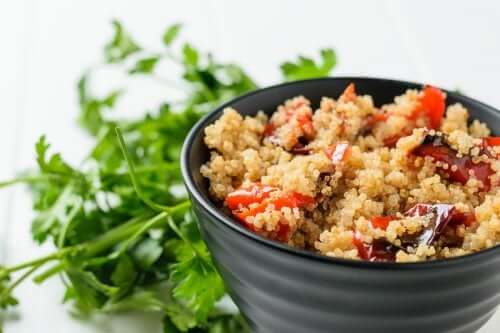 Salade de légumes grillés au quinoa