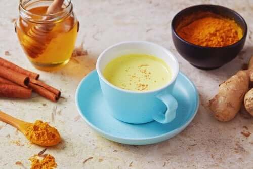 Infusion De Poivre Et De Miel Pour Combattre La Toux Ameliore Ta Sante