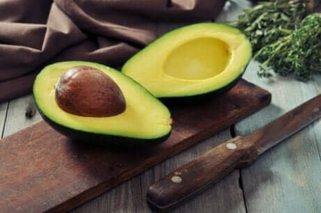 Un avocat frais.