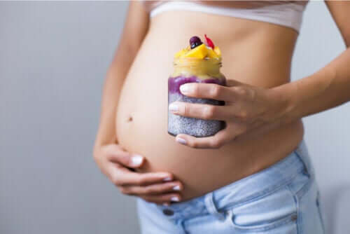Les graines de chia pendant la grossesse : bénéfices et recommandations