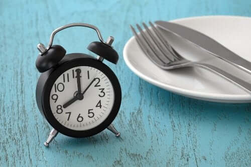 Tout ce que vous devez savoir sur le jeûne intermittent