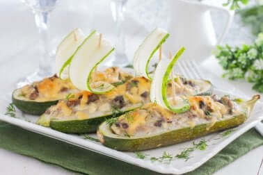 Canapés de courgettes.