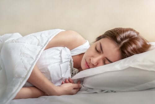 Les sursauts du sommeil : que faut-il changer pour les éviter ?