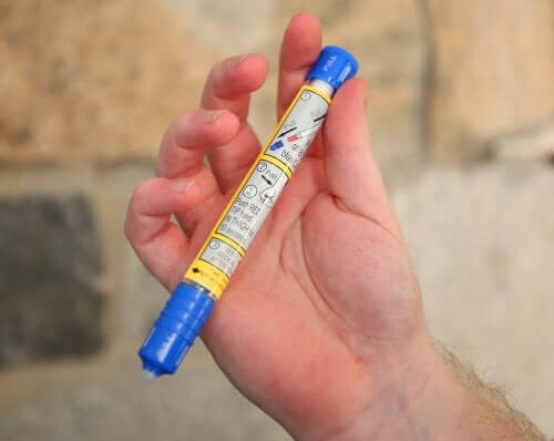 Adrénaline auto-injectable : comment l'utiliser ?