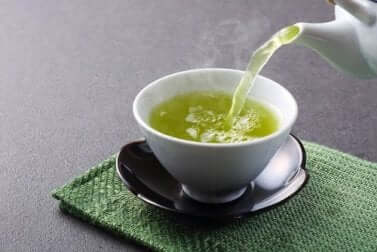 Infusion de thé vert. 