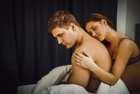 Un couple dans l'intimité.