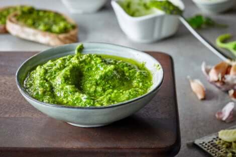 Un pesto de basilic.