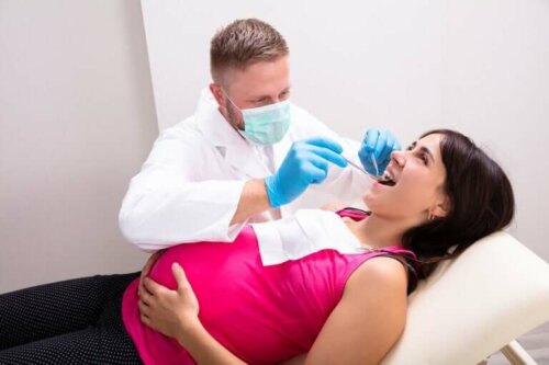 Santé bucco-dentaire et grossesse : que devez-vous savoir ?