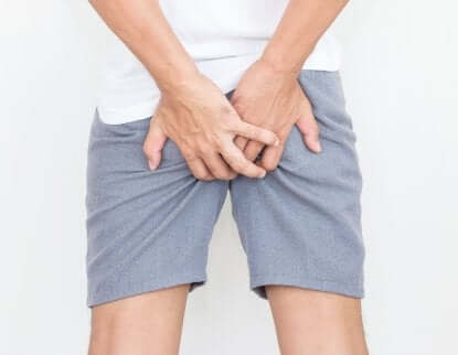 Douleur due aux hémorroïdes.
