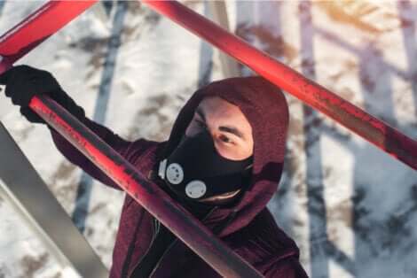 Entraînement avec un masque d'altitude.