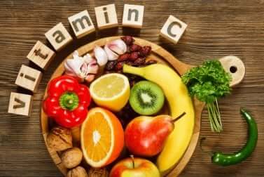 Aliments riches en vitamine C. 
