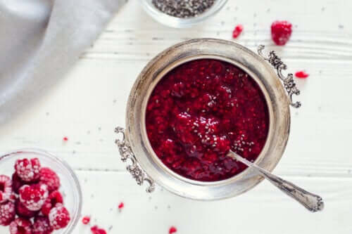 Comment faire de la confiture de framboises ?