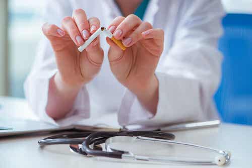 Vouloir arrêter de fumer.