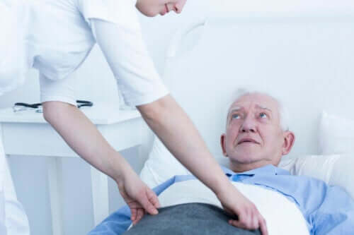 Degrés d'escarres chez les patients et traitement