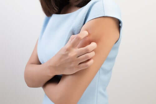 Peau atopique : quelles en sont les causes ?