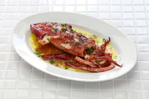 Calamars à l'ail et au persil à la plancha