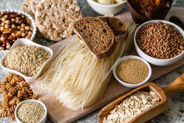 Des aliments riches en glucides.