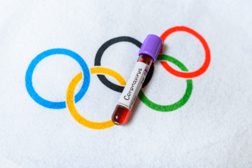 Lits anti-sexe : les athlètes peuvent-ils avoir des relations sexuelles pendant les Jeux olympiques ?