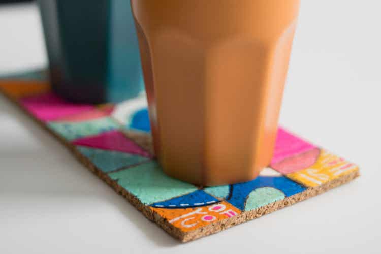 sous-tasse