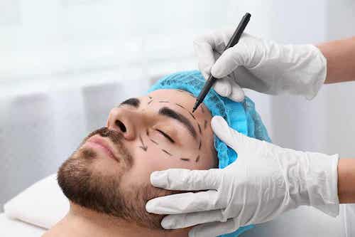 Traitement du visage asymétrique.